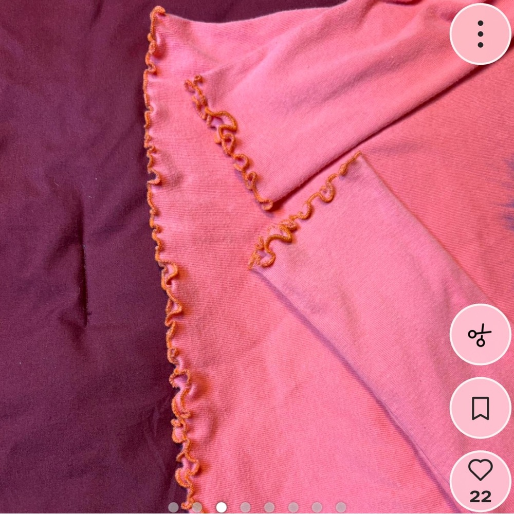 FANG y2k peach long sleeve tee ruffle trim - Picture 3 of 8